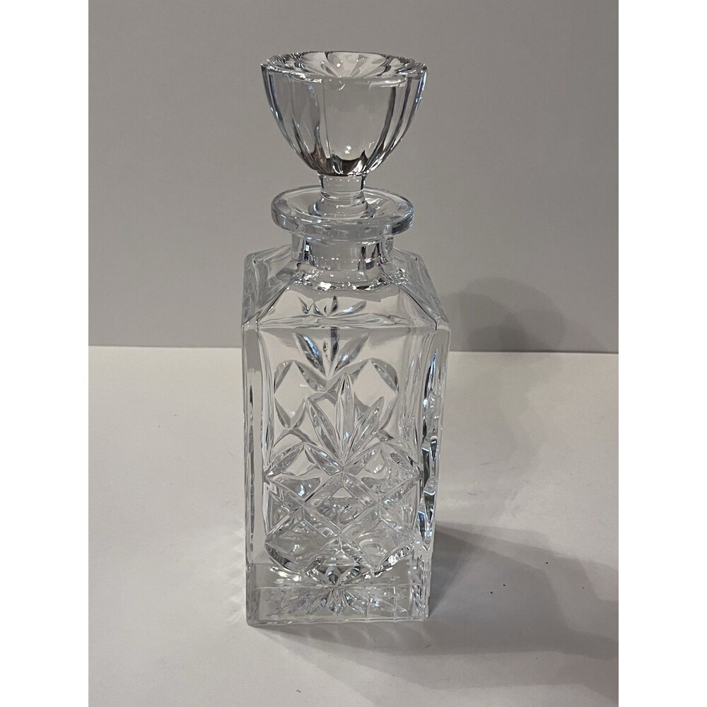ROYAL LIMITED Square Crystal Czech Republic Decanter 10” 24% Full Lead Crystal